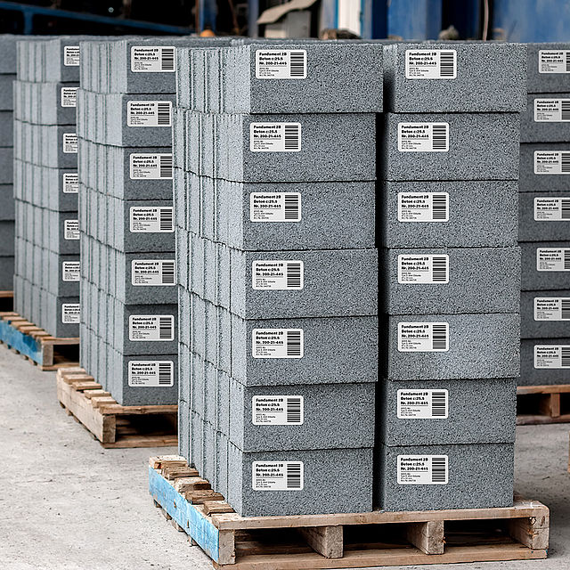 Betonblock Etiketten