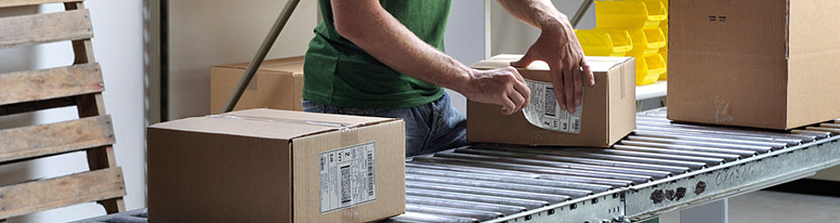 Etiketten für Lager und Transport